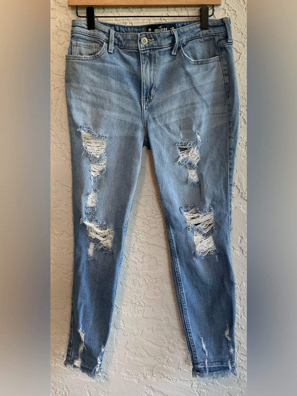 Hollister Distressed High-Rise Super Skinny Crop Jeans